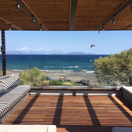 Windsurfing Seaside Apartment Artemida Exterior foto