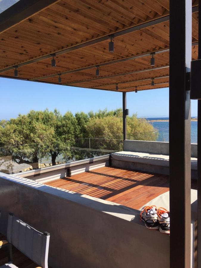 Windsurfing Seaside Apartment Artemida Exterior foto